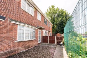 Photo 28- click for photo gallery